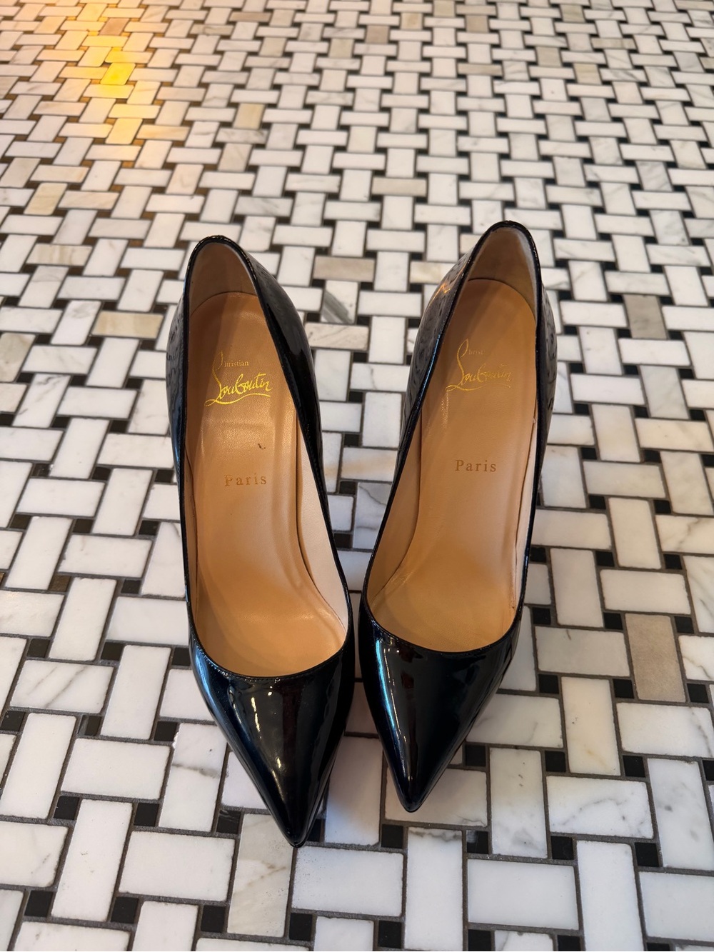 Christian Louboutin Black Patent Pointed-Toe Stiletto Pumps Kate 100